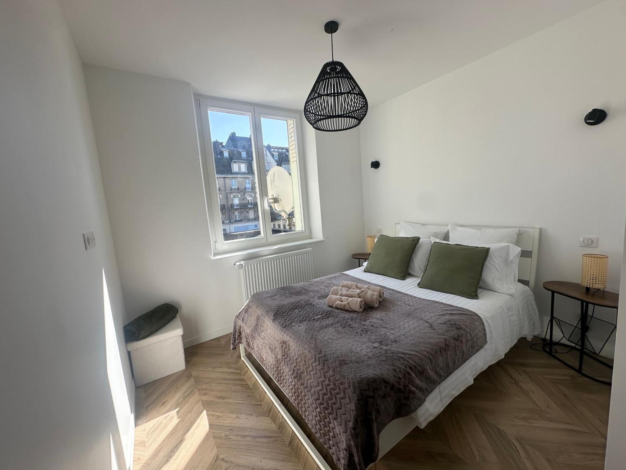 Appartement Cosy & Moderne 6 Personnes Centre Charleville-Mezieres - Ardennes Eksteriør bilde