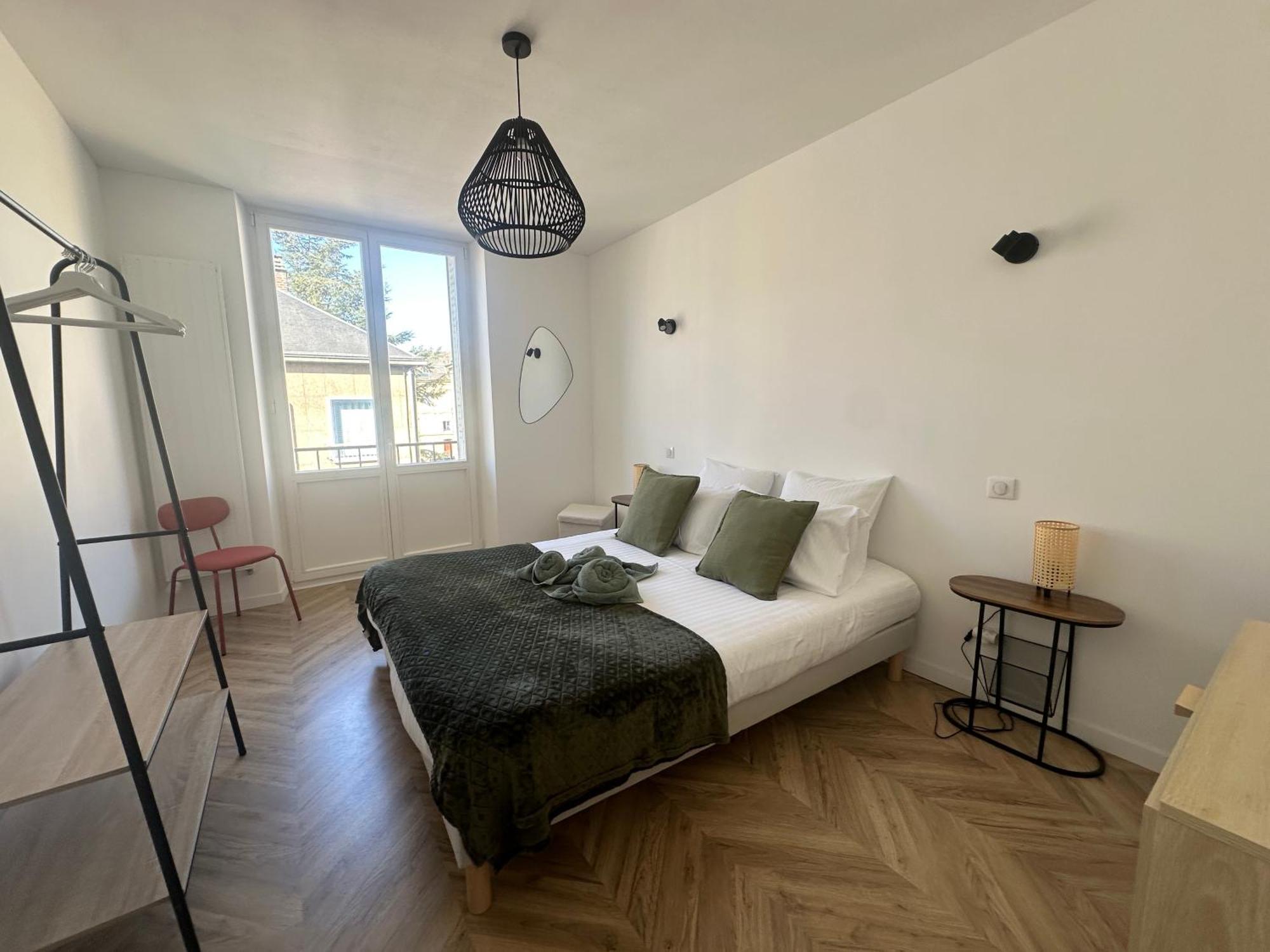 Appartement Cosy & Moderne 6 Personnes Centre Charleville-Mezieres - Ardennes Eksteriør bilde